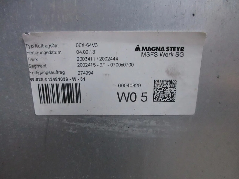 MAN 81.12201-5701//81.12201-5950 // 580 LITER TANK MAN TGX TGS EURO 6 - Tangki bahan bakar untuk Truk: gambar 5 MAN 81.12201-5701//81.12201-5950 // 580 LITER TANK MAN TGX TGS EURO 6 - Tangki bahan bakar untuk Truk: gambar 5