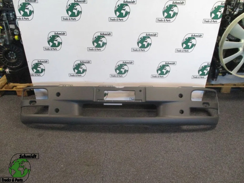 MAN 81.41610-4152 // 85.41610-4012 // 8541610-4040 MAN L 2000 MODEL 2012 EURO 3 - Bumper untuk Truk: gambar 1 MAN 81.41610-4152 // 85.41610-4012 // 8541610-4040 MAN L 2000 MODEL 2012 EURO 3 - Bumper untuk Truk: gambar 1