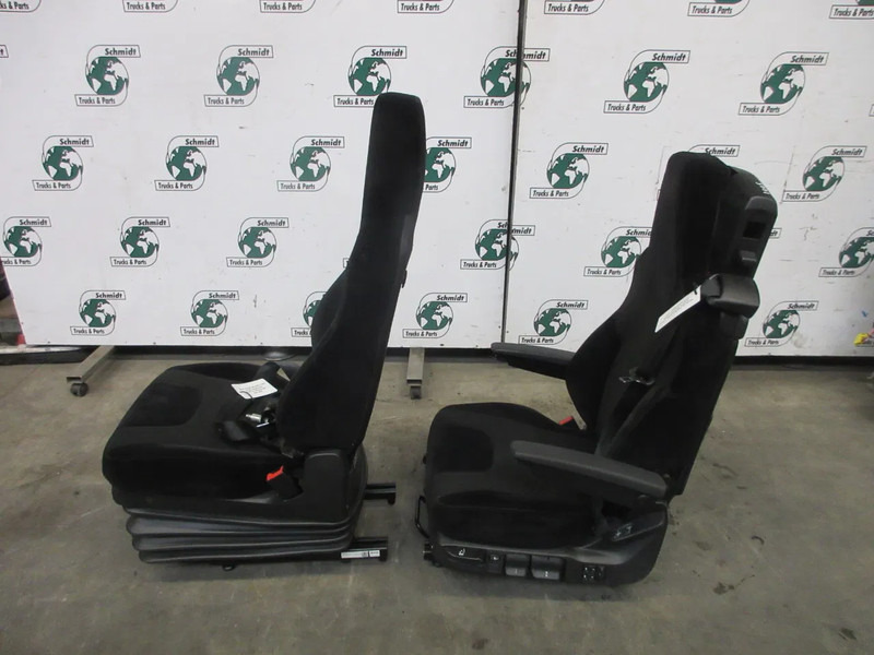 MAN 81.62310-6439 // 81.62310-6394 STOELEN SET MAN 18.430 MODEL 2023 - Tempat duduk untuk Truk: gambar 4 MAN 81.62310-6439 // 81.62310-6394 STOELEN SET MAN 18.430 MODEL 2023 - Tempat duduk untuk Truk: gambar 4