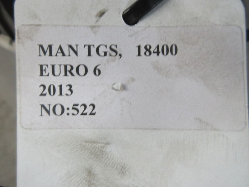MAN TGS 81.06101-6790/ 81.06101-6786 RADIATEUR EURO 6 - Radiator untuk Truk: gambar 3 MAN TGS 81.06101-6790/ 81.06101-6786 RADIATEUR EURO 6 - Radiator untuk Truk: gambar 3