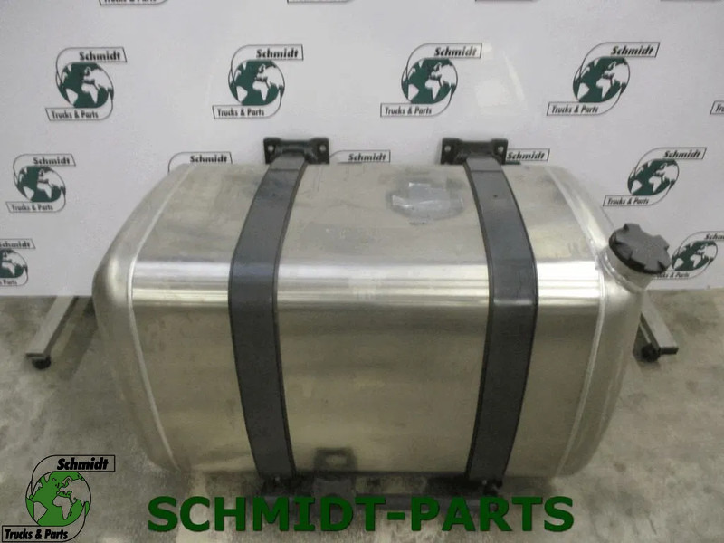 Mercedes-Benz A 960 470 36 03 DIESELTANK NIEUWE 10 X OP VOORRAAD MERCEDES ACTROS - Tangki bahan bakar untuk Truk: gambar 1 Mercedes-Benz A 960 470 36 03 DIESELTANK NIEUWE 10 X OP VOORRAAD MERCEDES ACTROS - Tangki bahan bakar untuk Truk: gambar 1