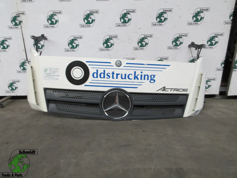 Mercedes-Benz A 960 750 08 67 // A 960 750 03 69 // A 960 750 03 18 // GRILL MP4 SMAL CABINE ! - Panggangan untuk Truk: gambar 1 Mercedes-Benz A 960 750 08 67 // A 960 750 03 69 // A 960 750 03 18 // GRILL MP4 SMAL CABINE ! - Panggangan untuk Truk: gambar 1