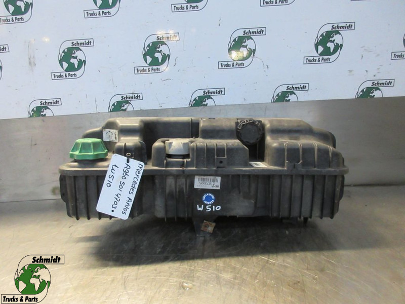 Mercedes-Benz ANTOS A 960 501 47 03 EXPANSIEVAT EURO 6 - Tangki ekspansi untuk Truk: gambar 1 Mercedes-Benz ANTOS A 960 501 47 03 EXPANSIEVAT EURO 6 - Tangki ekspansi untuk Truk: gambar 1