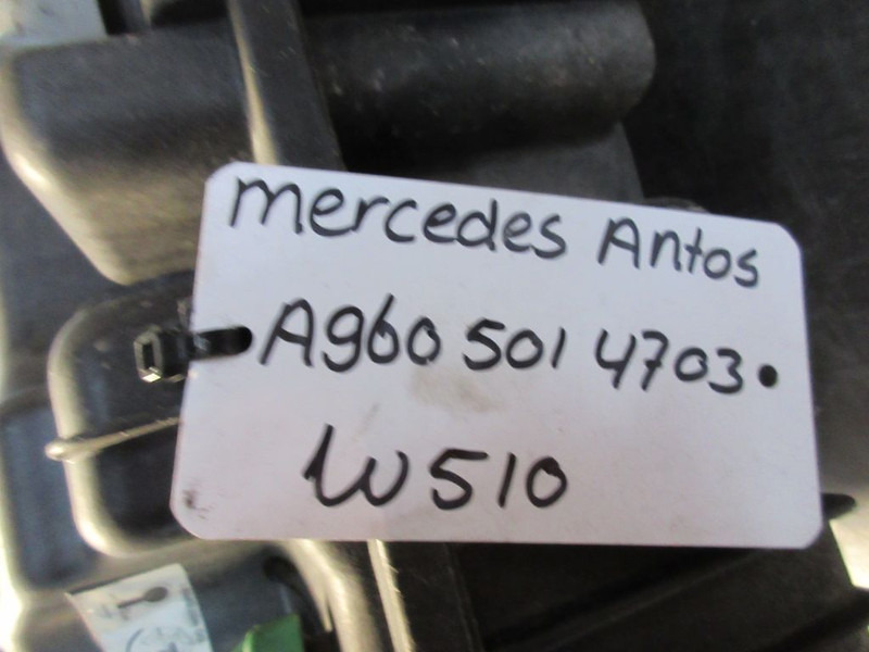 Mercedes-Benz ANTOS A 960 501 47 03 EXPANSIEVAT EURO 6 - Tangki ekspansi untuk Truk: gambar 4 Mercedes-Benz ANTOS A 960 501 47 03 EXPANSIEVAT EURO 6 - Tangki ekspansi untuk Truk: gambar 4