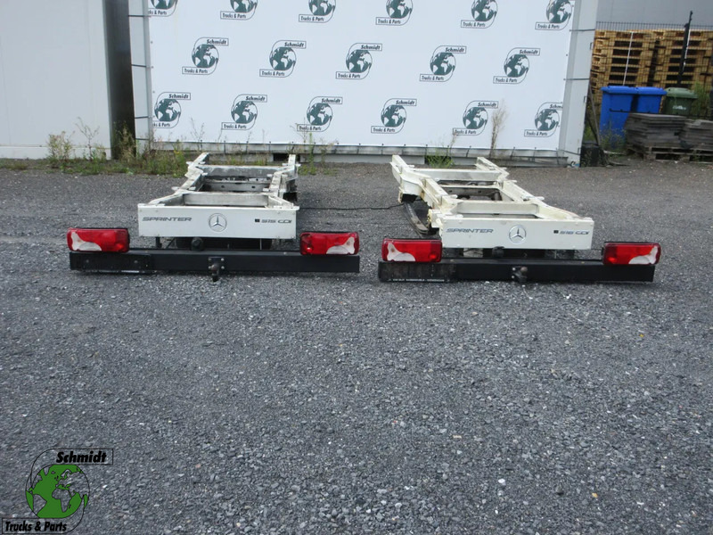 Mercedes-Benz SPRINTER CHASSIS 2 X OP VOORRAAD 515 & 516 MODEL 2023 - Bingkai/ Sasis untuk Van pengiriman: gambar 1 Mercedes-Benz SPRINTER CHASSIS 2 X OP VOORRAAD 515 & 516 MODEL 2023 - Bingkai/ Sasis untuk Van pengiriman: gambar 1