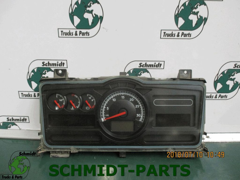 Renault 7420977584 Premium Instrumentenpaneel - Dasbor untuk Truk: gambar 1 Renault 7420977584 Premium Instrumentenpaneel - Dasbor untuk Truk: gambar 1