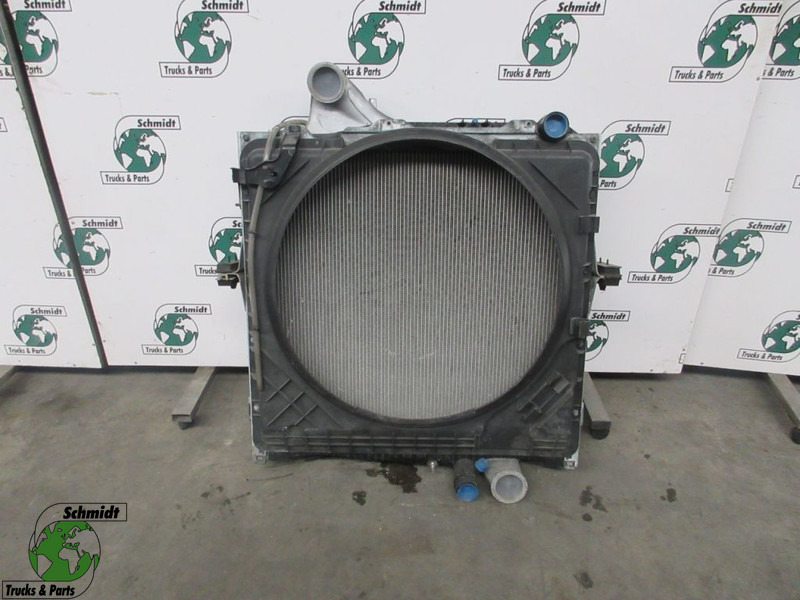 Renault 7422174115 RADIATEUR RENAULT T 460 EURO 6 - Radiator untuk Truk: gambar 1 Renault 7422174115 RADIATEUR RENAULT T 460 EURO 6 - Radiator untuk Truk: gambar 1