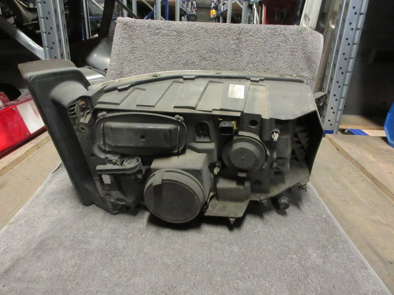 Renault 7482251239 KOPLAMP RENAULT T 480 EURO 6 LINKS - Lampu depan untuk Truk: gambar 3 Renault 7482251239 KOPLAMP RENAULT T 480 EURO 6 LINKS - Lampu depan untuk Truk: gambar 3