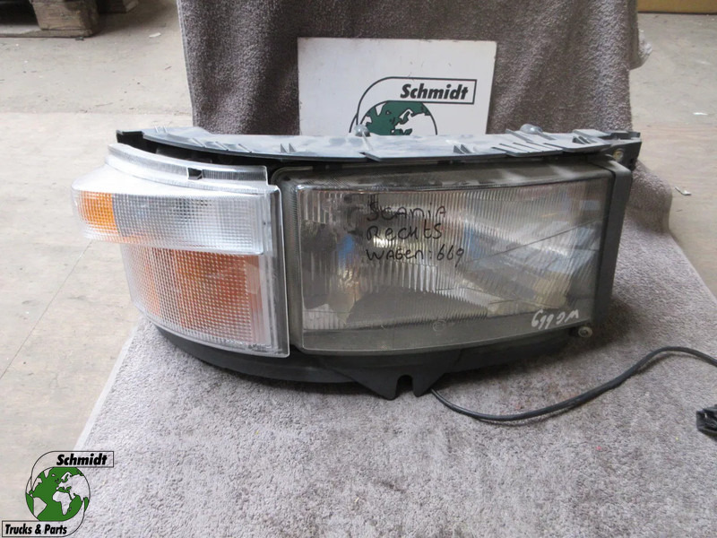 Scania 1732510 // 1467003 SCANIA R 420 KOPLAMP RECHTS EURO 5 - Lampu depan untuk Truk: gambar 1 Scania 1732510 // 1467003 SCANIA R 420 KOPLAMP RECHTS EURO 5 - Lampu depan untuk Truk: gambar 1