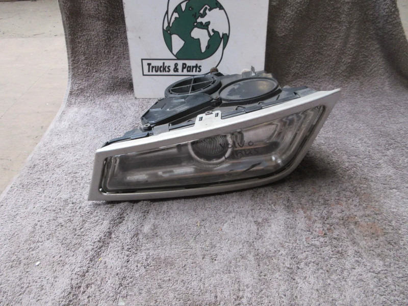 Volvo 21297917 // 21297918 MISTLAMP VOLVO FH SERIE EURO 5 RECHTS EN LINKS - Lampu kabut untuk Truk: gambar 4 Volvo 21297917 // 21297918 MISTLAMP VOLVO FH SERIE EURO 5 RECHTS EN LINKS - Lampu kabut untuk Truk: gambar 4