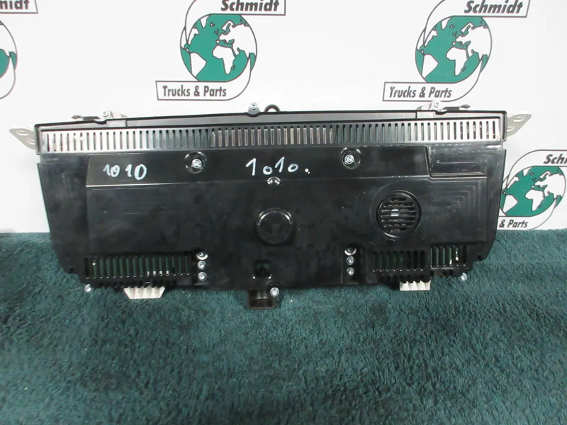 Volvo 22222030 INSTRUMENTENPANEEL VOLVO FH 460 EURO 6 MODEL 2021 - Dasbor untuk Truk: gambar 2 Volvo 22222030 INSTRUMENTENPANEEL VOLVO FH 460 EURO 6 MODEL 2021 - Dasbor untuk Truk: gambar 2