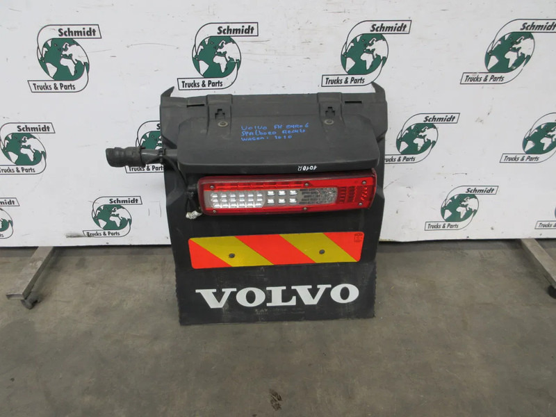 Volvo 23354972 // 23359974 // 22087684 // 22087691 R+L LED LAMP SPATBORT VOLVO 2021 - Bingkai/ Sasis untuk Truk: gambar 2 Volvo 23354972 // 23359974 // 22087684 // 22087691 R+L LED LAMP SPATBORT VOLVO 2021 - Bingkai/ Sasis untuk Truk: gambar 2