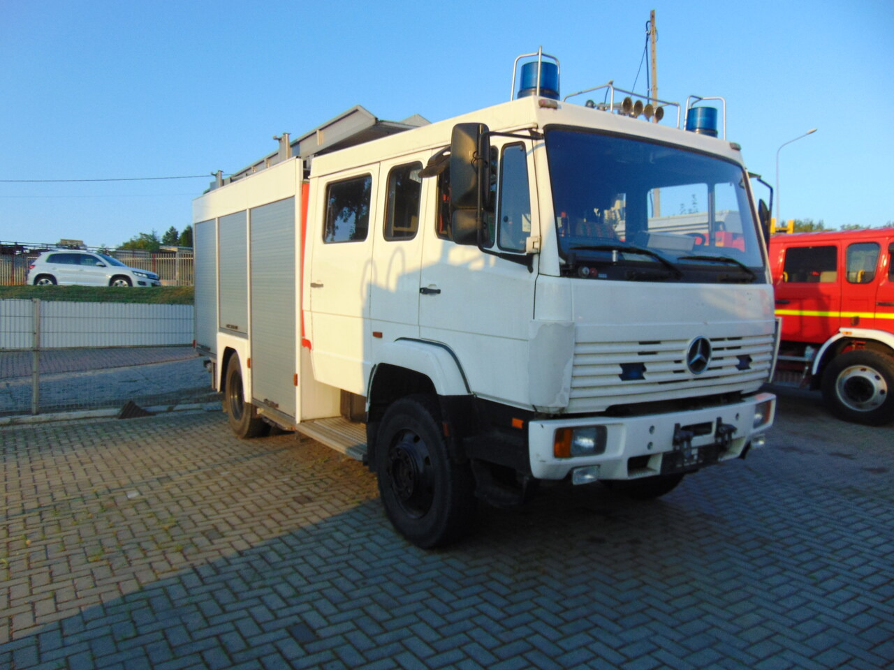 MERCEDES-BENZ 1124AF 4x4 MAGIRUS - Kendaraan Kota/ Khusus: gambar 2 MERCEDES-BENZ 1124AF 4x4 MAGIRUS - Kendaraan Kota/ Khusus: gambar 2