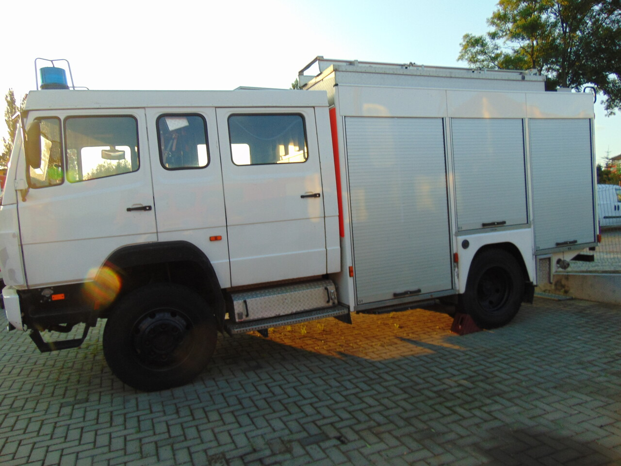 Truk pemadam kebakaran MERCEDES-BENZ 1124AF 4x4 MAGIRUS: gambar 7