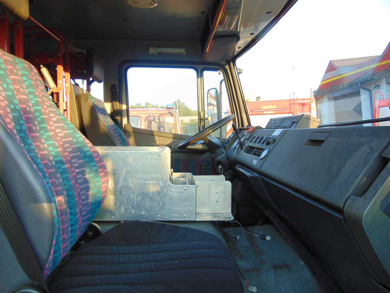 Truk pemadam kebakaran MERCEDES-BENZ 1124AF 4x4 MAGIRUS: gambar 12