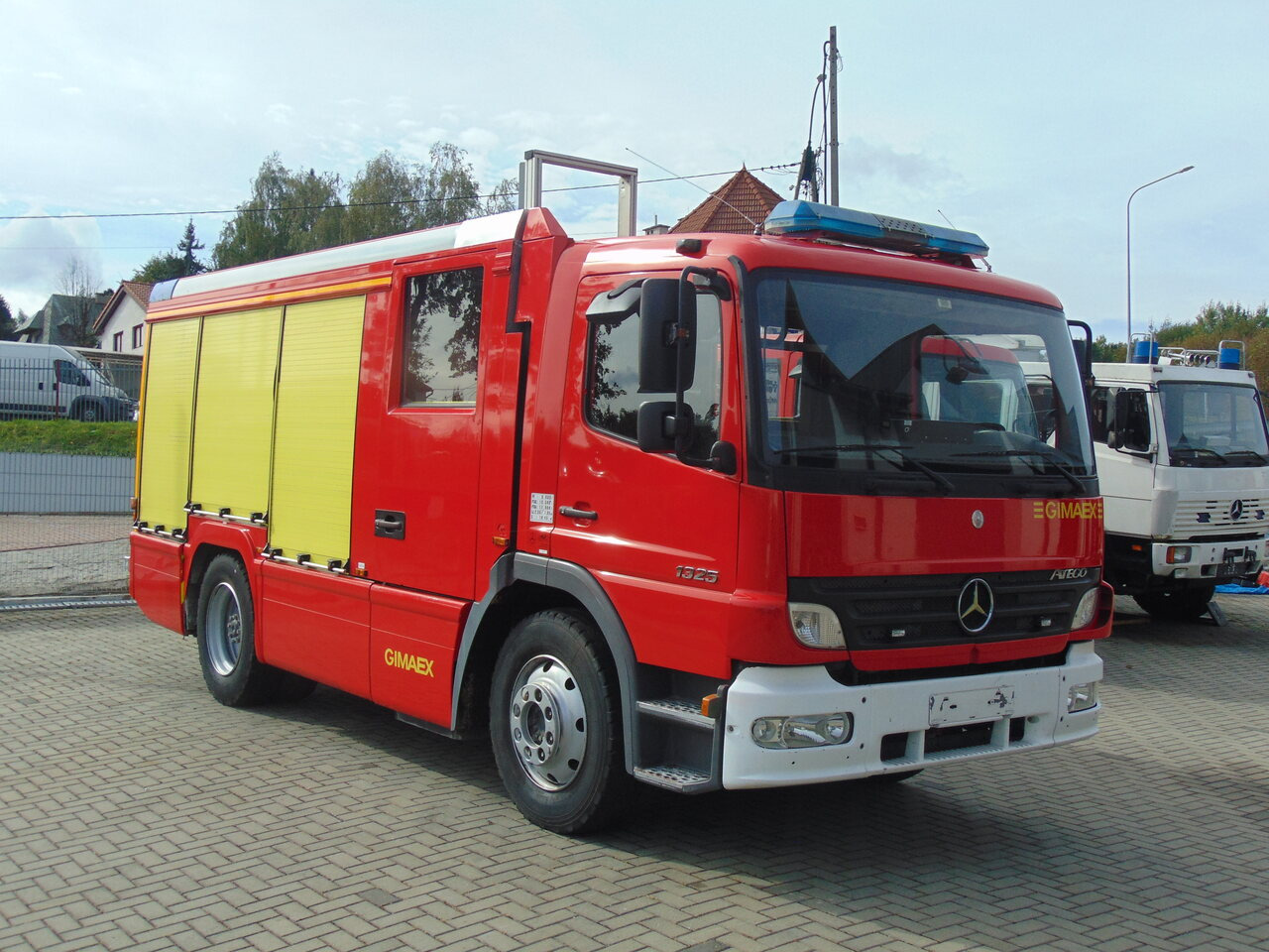 MERCEDES-BENZ Atego 1325F GIMAEX - Truk pemadam kebakaran: gambar 3 MERCEDES-BENZ Atego 1325F GIMAEX - Truk pemadam kebakaran: gambar 3