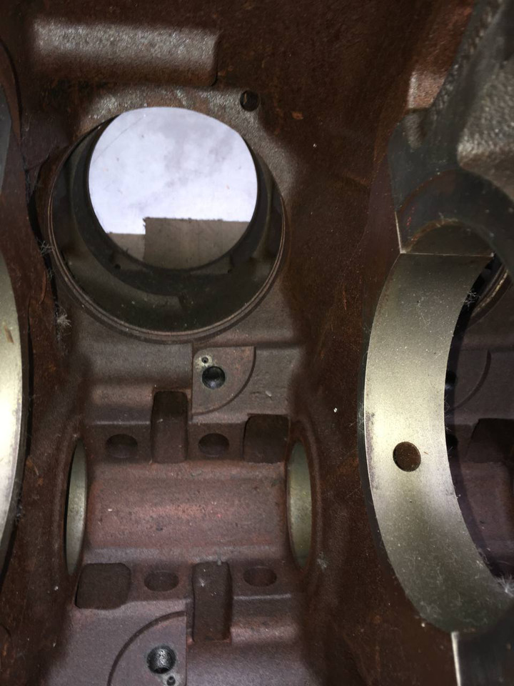 MAN/Mercedes OM403 - Blok silinder: gambar 5 MAN/Mercedes OM403 - Blok silinder: gambar 5