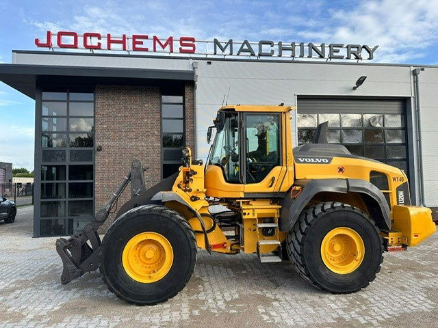 Volvo L120H - Wheel loader: gambar 1 Volvo L120H - Wheel loader: gambar 1