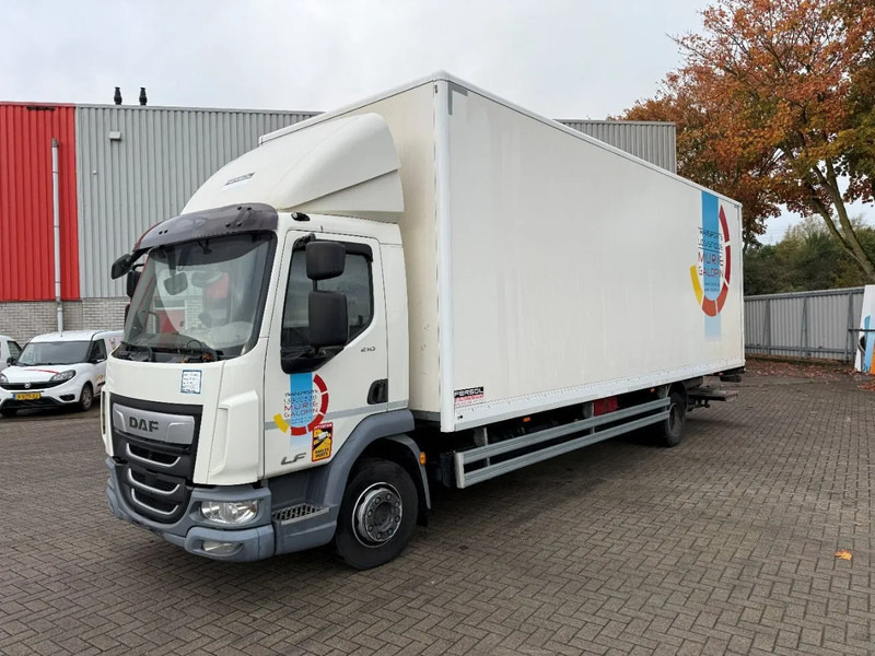 DAF LF210 / NICE CLEAN CLOSED BOX / PLATFORM 1500 KG / NO KEYS / AUTOMATIC / EURO-6 / 2019 - Truk box: gambar 1 DAF LF210 / NICE CLEAN CLOSED BOX / PLATFORM 1500 KG / NO KEYS / AUTOMATIC / EURO-6 / 2019 - Truk box: gambar 1