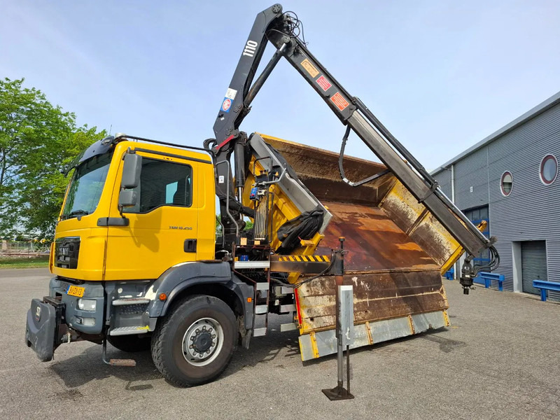MAN TGM 18.250 / 4X4 / NL TRUCK / TUV:30-04-2026 / 118783 KM / HMF 1110 K2 / ROTATOR / GOOD TYRES / FULL-STEEL / DRUM BRAKES / MANUA - Truk jungkit, Truk derek: gambar 2 MAN TGM 18.250 / 4X4 / NL TRUCK / TUV:30-04-2026 / 118783 KM / HMF 1110 K2 / ROTATOR / GOOD TYRES / FULL-STEEL / DRUM BRAKES / MANUA - Truk jungkit, Truk derek: gambar 2