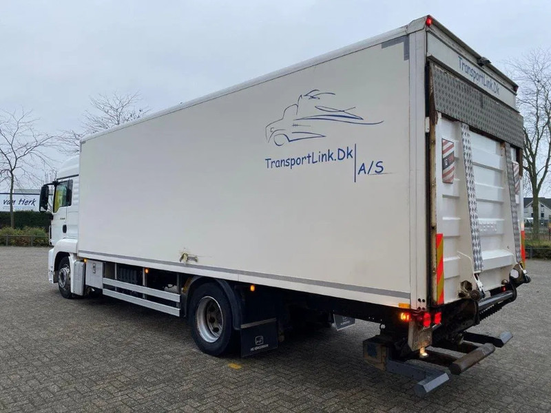 MAN TGS18.360 / HEATED BOX / FULL-AIR / PLATFORM / ONLY:392217 KM / MANUAL / EURO-4 / 2008 - Truk box: gambar 3 MAN TGS18.360 / HEATED BOX / FULL-AIR / PLATFORM / ONLY:392217 KM / MANUAL / EURO-4 / 2008 - Truk box: gambar 3