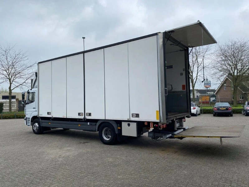 Mercedes-Benz ATEGO 1624 / AUTOMATIC / CLOSED BOX / SIDE DOORS / AIRCO / LWDS / FCW / EURO-6 / 2016 - Truk box: gambar 3 Mercedes-Benz ATEGO 1624 / AUTOMATIC / CLOSED BOX / SIDE DOORS / AIRCO / LWDS / FCW / EURO-6 / 2016 - Truk box: gambar 3