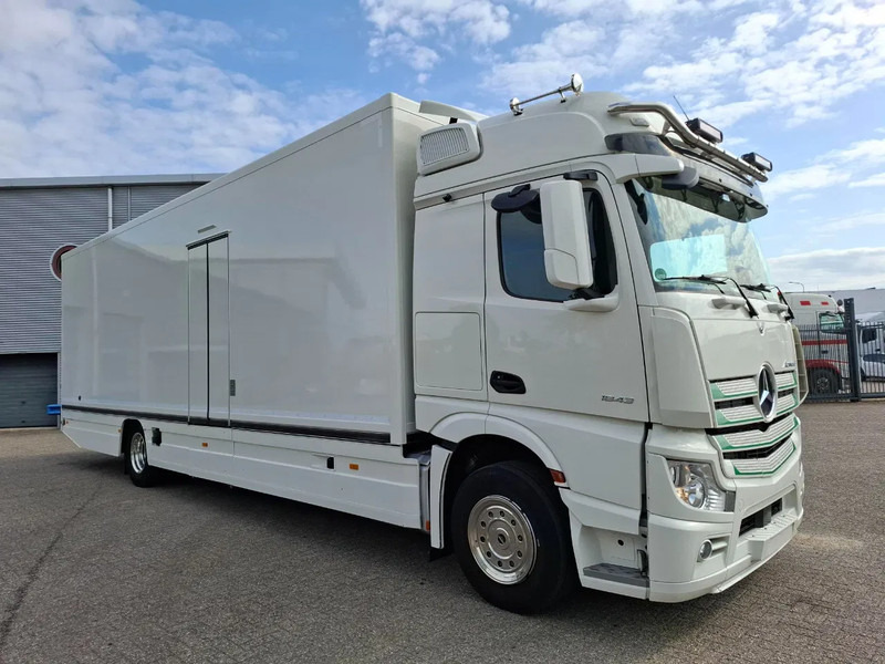 Mercedes-Benz Actros 1843 / GERMAN FLOWER TRUCK / 162021 KM / ISOLATED BOX / COOL & HEATED / NAVI / PLATFORM 1500 KG / TOP CONDITION / FULL-AI - Truk penjual: gambar 2 Mercedes-Benz Actros 1843 / GERMAN FLOWER TRUCK / 162021 KM / ISOLATED BOX / COOL & HEATED / NAVI / PLATFORM 1500 KG / TOP CONDITION / FULL-AI - Truk penjual: gambar 2
