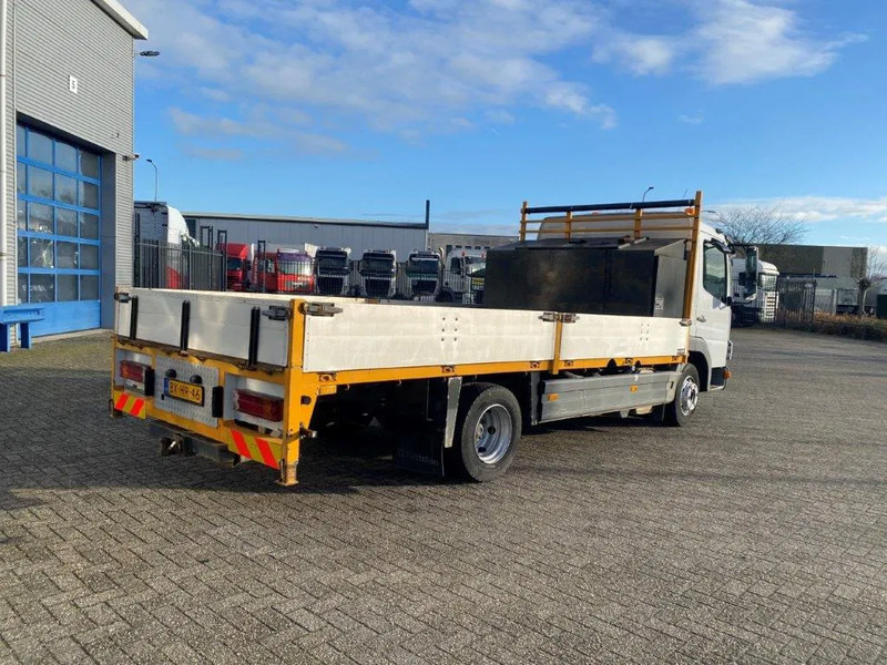 Mercedes-Benz Atego 816 / CLEAN NL TRUCK / GOOD TYRES / ONLY:298545KM / FULL-STEEL / MANUAL / EURO-5 / 2010 - Truk flatbed: gambar 5 Mercedes-Benz Atego 816 / CLEAN NL TRUCK / GOOD TYRES / ONLY:298545KM / FULL-STEEL / MANUAL / EURO-5 / 2010 - Truk flatbed: gambar 5
