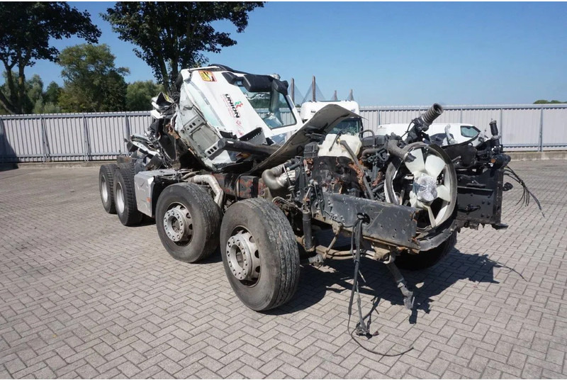 Renault C460 / 8X4 / BIG AXLE / FULL STEEL / 2 X LENKACHSE / EURO-6 / 2022 - Truk sasis: gambar 2 Renault C460 / 8X4 / BIG AXLE / FULL STEEL / 2 X LENKACHSE / EURO-6 / 2022 - Truk sasis: gambar 2