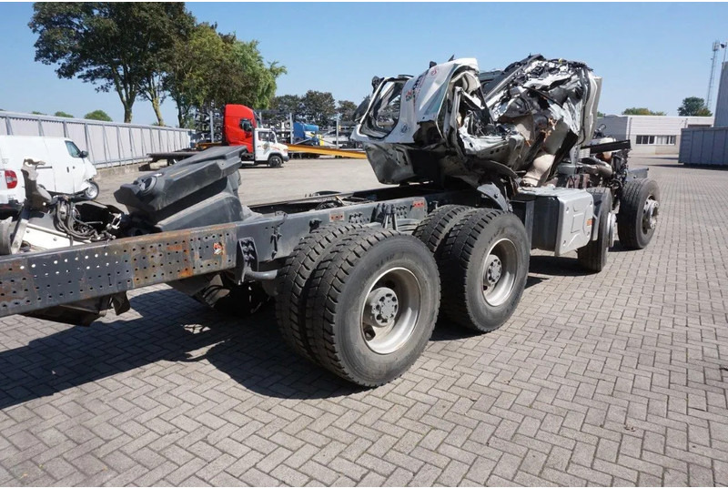 Renault C460 / 8X4 / BIG AXLE / FULL STEEL / 2 X LENKACHSE / EURO-6 / 2022 - Truk sasis: gambar 4 Renault C460 / 8X4 / BIG AXLE / FULL STEEL / 2 X LENKACHSE / EURO-6 / 2022 - Truk sasis: gambar 4