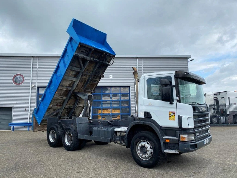 Scania 114-340 / 6X4 / 2 SIDE TIPPER / BIG AXLE / FULL-STEEL / DRUM BRAKES / MANUAL / 1999 - Truk jungkit: gambar 5 Scania 114-340 / 6X4 / 2 SIDE TIPPER / BIG AXLE / FULL-STEEL / DRUM BRAKES / MANUAL / 1999 - Truk jungkit: gambar 5