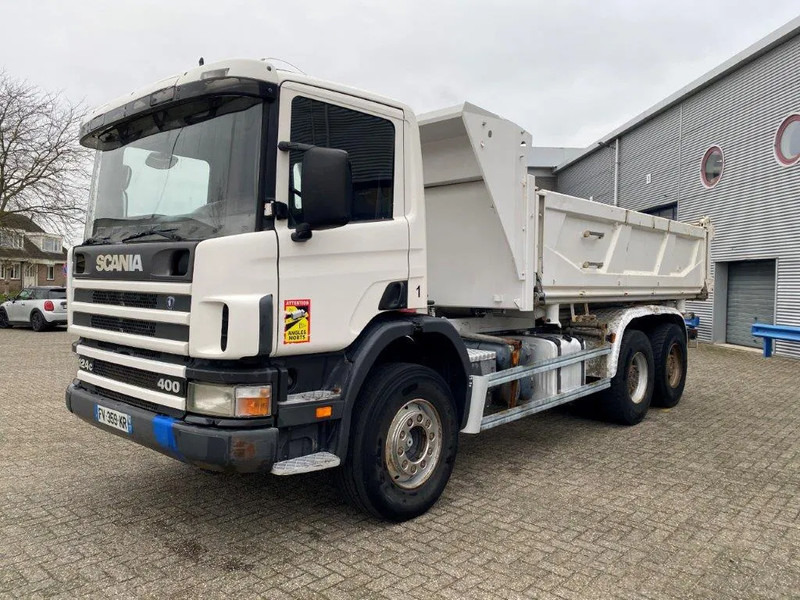Scania 124-400 / 6X4 / RETARDER / BIG AXLE / FULL STEEL / 2SIDE TIPPER / OLD TACHO / AIRCO / MANUAL / EURO-2 / 2000 - Truk jungkit: gambar 1 Scania 124-400 / 6X4 / RETARDER / BIG AXLE / FULL STEEL / 2SIDE TIPPER / OLD TACHO / AIRCO / MANUAL / EURO-2 / 2000 - Truk jungkit: gambar 1