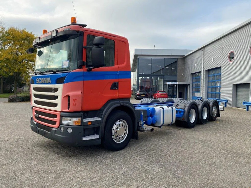 Scania G400 / 8X4 / 9TON FRONT AXLE / PTO / LIFT+LENKACHSE / ALCOA'S / AIRCO / MANUAL / EURO-5 / 2011 - Truk sasis: gambar 1 Scania G400 / 8X4 / 9TON FRONT AXLE / PTO / LIFT+LENKACHSE / ALCOA'S / AIRCO / MANUAL / EURO-5 / 2011 - Truk sasis: gambar 1