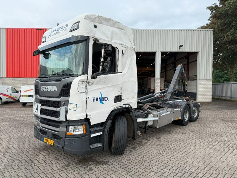 Scania NGS R410 / ENGINE RUNNING / RETARDER / LIFT+LENKACHSE / HIAB 21TON HOOK / NL TRUCK / FRIDGE / EURO-6 / 2019 - Hook lift: gambar 2 Scania NGS R410 / ENGINE RUNNING / RETARDER / LIFT+LENKACHSE / HIAB 21TON HOOK / NL TRUCK / FRIDGE / EURO-6 / 2019 - Hook lift: gambar 2