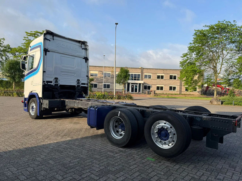 Scania NGS S500 / NL TRUCK / TUV:11-03-2026 / PARKCOOL / DOUBLE TANK / LEATHER / ALCOA / AUTOMATIC / EURO-6 / 2018 - Truk sasis: gambar 3 Scania NGS S500 / NL TRUCK / TUV:11-03-2026 / PARKCOOL / DOUBLE TANK / LEATHER / ALCOA / AUTOMATIC / EURO-6 / 2018 - Truk sasis: gambar 3