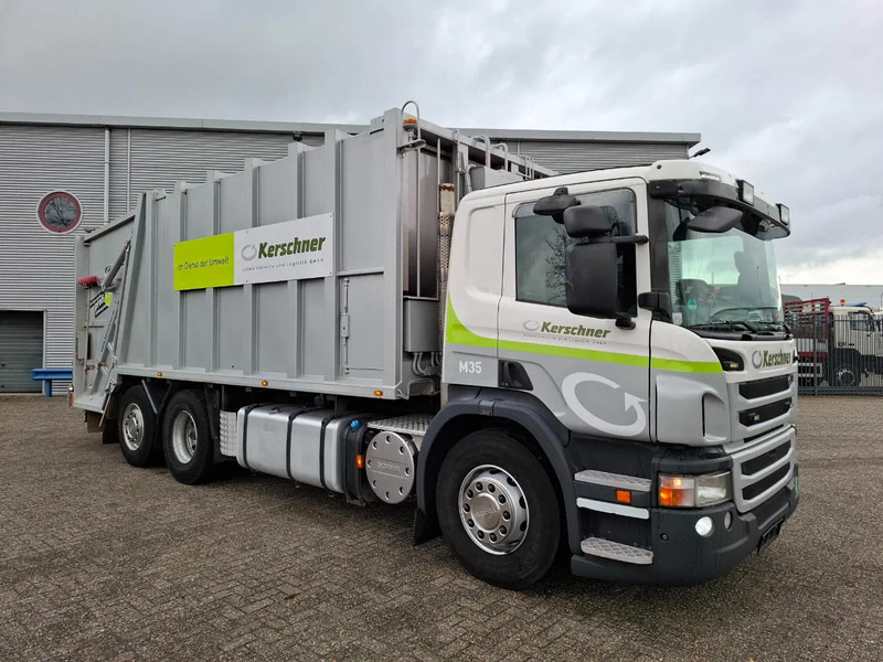 Scania P360 / RETARDER / ONLY:234640 KM / LENKACHSE / AIRCO / WORKING GARBAGE TRUCK / AUTOMATIC / EURO-5 / 2013 - Truk sampah: gambar 2 Scania P360 / RETARDER / ONLY:234640 KM / LENKACHSE / AIRCO / WORKING GARBAGE TRUCK / AUTOMATIC / EURO-5 / 2013 - Truk sampah: gambar 2