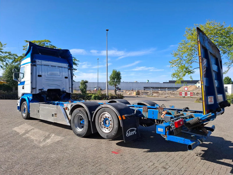 Scania R580 V8 / RETARDER / LIFT+LENKACHSE / FULL-AIR / PLATFORM 2000 KG / LEATHER / AIRCO / AUTOMATIC / EURO-6 / 2015 - Truk sasis: gambar 3 Scania R580 V8 / RETARDER / LIFT+LENKACHSE / FULL-AIR / PLATFORM 2000 KG / LEATHER / AIRCO / AUTOMATIC / EURO-6 / 2015 - Truk sasis: gambar 3