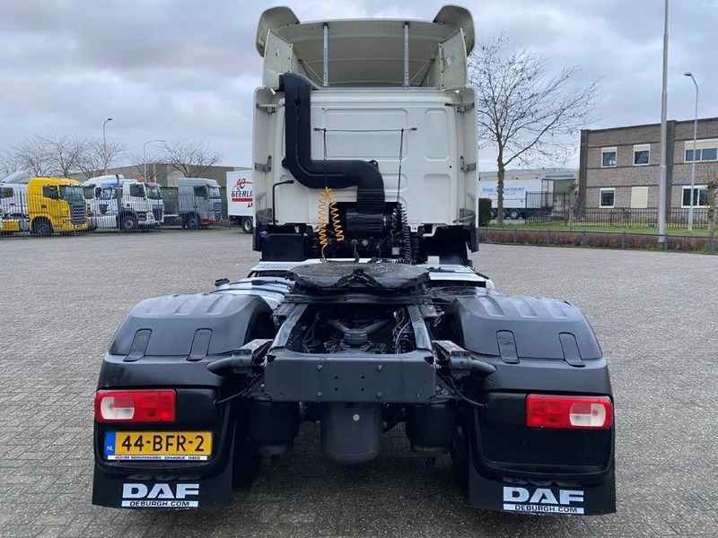 DAF CF370 / NICE CLEAN NL TRUCK / TYRES 80% / AUTOMATIC / EURO-6 / 2015 - Tractor head: gambar 4 DAF CF370 / NICE CLEAN NL TRUCK / TYRES 80% / AUTOMATIC / EURO-6 / 2015 - Tractor head: gambar 4