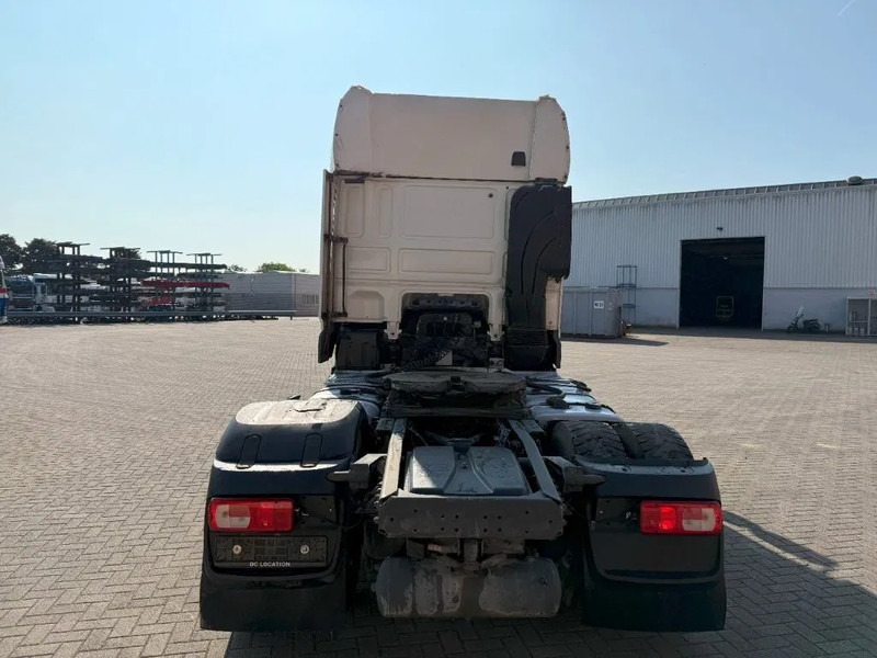 DAF XF106-480 / ENGINE RUNNING / INTARDER / HYDRAULICS / ONLY:280248 KM / PARKCOOL / LWDS / AUTOMATIC / EURO-6 / 2022 - Tractor head: gambar 4 DAF XF106-480 / ENGINE RUNNING / INTARDER / HYDRAULICS / ONLY:280248 KM / PARKCOOL / LWDS / AUTOMATIC / EURO-6 / 2022 - Tractor head: gambar 4