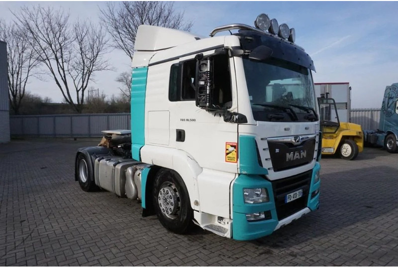 MAN TGS18.500 / AUTOMATIC / RETARDER / LOW ROOF / FULL AIR / NO DOCUMENTS / EURO-6 / 2019 - Tractor head: gambar 2 MAN TGS18.500 / AUTOMATIC / RETARDER / LOW ROOF / FULL AIR / NO DOCUMENTS / EURO-6 / 2019 - Tractor head: gambar 2