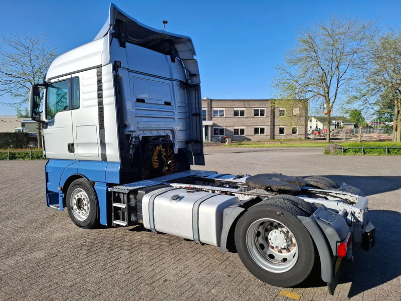 MAN TGX 18.440 / MEGA / NL TRUCK / TUV:12-02-2026 / DOUBLE TANK / PARKCOOL / ACC / LWDS / FRIDGE / 2XBED / AUTOMATIC / EURO-6 / 2016 - Tractor head: gambar 3 MAN TGX 18.440 / MEGA / NL TRUCK / TUV:12-02-2026 / DOUBLE TANK / PARKCOOL / ACC / LWDS / FRIDGE / 2XBED / AUTOMATIC / EURO-6 / 2016 - Tractor head: gambar 3