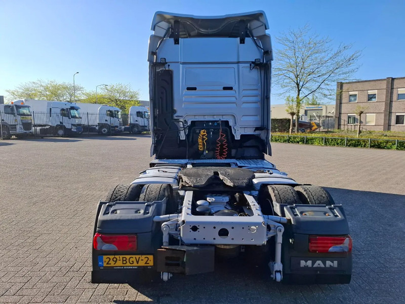 MAN TGX 18.440 / MEGA / NL TRUCK / TUV:12-02-2026 / DOUBLE TANK / PARKCOOL / ACC / LWDS / FRIDGE / 2XBED / AUTOMATIC / EURO-6 / 2016 - Tractor head: gambar 4 MAN TGX 18.440 / MEGA / NL TRUCK / TUV:12-02-2026 / DOUBLE TANK / PARKCOOL / ACC / LWDS / FRIDGE / 2XBED / AUTOMATIC / EURO-6 / 2016 - Tractor head: gambar 4