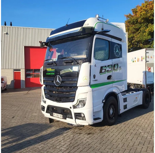 Mercedes-Benz ACTROS 1863 / ENGINE RUNNING / RETARDER / PARK-COOL /HYDRAULICS / ONLY: 268593KM / GIGA-SPACE / MIRRORCAM / AUTOMATIC / EURO-6 / - Tractor head: gambar 1 Mercedes-Benz ACTROS 1863 / ENGINE RUNNING / RETARDER / PARK-COOL /HYDRAULICS / ONLY: 268593KM / GIGA-SPACE / MIRRORCAM / AUTOMATIC / EURO-6 / - Tractor head: gambar 1