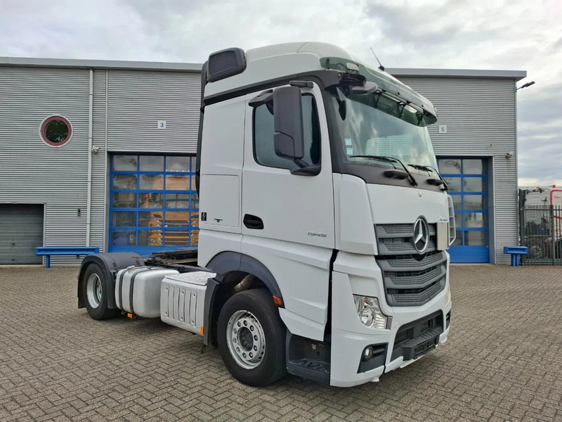 Mercedes-Benz Actros 1945 / DOUBLE TANK / ONLY:508736 KM / 2XBED / FRIDGE / AUTOMATIC / EURO-6 / 2015 - Tractor head: gambar 2 Mercedes-Benz Actros 1945 / DOUBLE TANK / ONLY:508736 KM / 2XBED / FRIDGE / AUTOMATIC / EURO-6 / 2015 - Tractor head: gambar 2