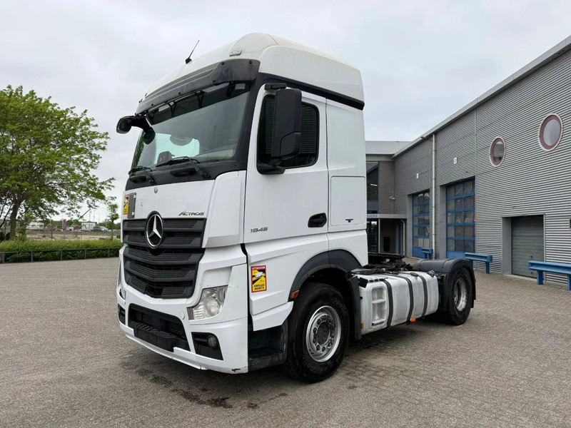 Mercedes-Benz Actros 1945 / HYDRAULICS / LWDS / AIRCO / SMART TACHO / 2XBED / FRIDGE / AUTOMATIC / EURO-6 / 2019 - Tractor head: gambar 1 Mercedes-Benz Actros 1945 / HYDRAULICS / LWDS / AIRCO / SMART TACHO / 2XBED / FRIDGE / AUTOMATIC / EURO-6 / 2019 - Tractor head: gambar 1