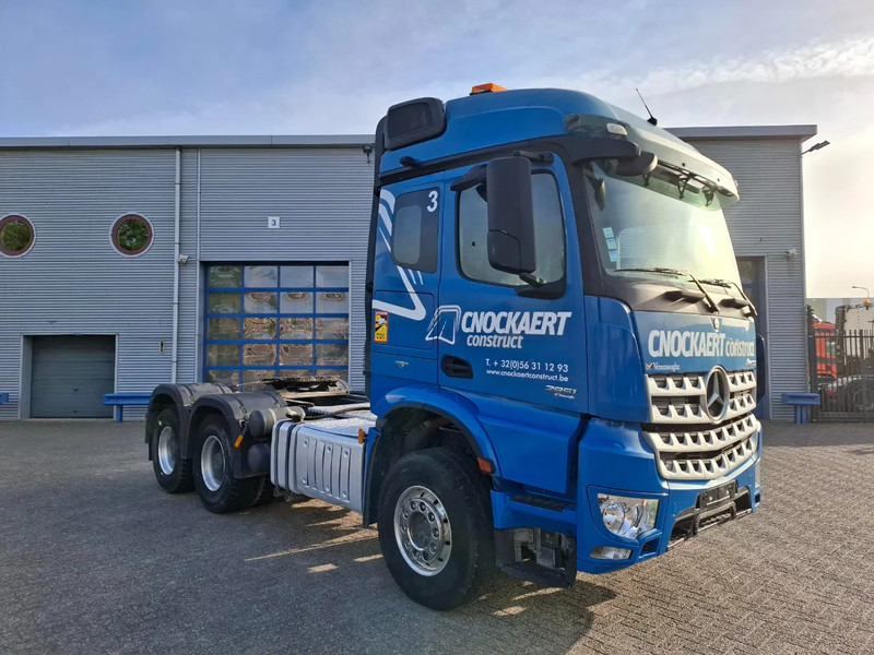 Mercedes-Benz Arocs 2851 / 6X4 / HYDRAULICS / BIG AXLE / ALCOA / AIRCO / AUTOMATIC / EURO-6 / 2015 - Tractor head: gambar 2 Mercedes-Benz Arocs 2851 / 6X4 / HYDRAULICS / BIG AXLE / ALCOA / AIRCO / AUTOMATIC / EURO-6 / 2015 - Tractor head: gambar 2