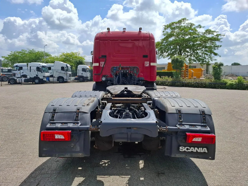 Scania G410 / 6X2 / HYDRAULICS / ONLY:398177 KM / FRIDGE / AUTOMATIC / EURO-6 / 2015 - Tractor head: gambar 4 Scania G410 / 6X2 / HYDRAULICS / ONLY:398177 KM / FRIDGE / AUTOMATIC / EURO-6 / 2015 - Tractor head: gambar 4