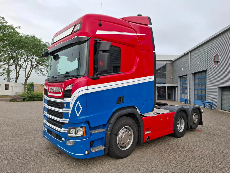 Scania NGS R500 / 6X2 / FULL-AIR / NAVI / LWDS / 768193 KM / AUTOMATIC / EURO-6 / 2018 - Tractor head: gambar 1 Scania NGS R500 / 6X2 / FULL-AIR / NAVI / LWDS / 768193 KM / AUTOMATIC / EURO-6 / 2018 - Tractor head: gambar 1