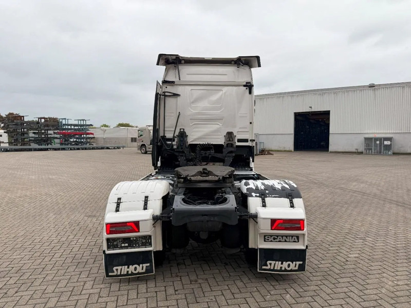 Scania NGS SUPER S500 / ENGINE RUNNING / ONLY:78277 KM !! / HYDRAULICS / FULL-AIR / LEATHER / FULL SPOILER / AUTOMATIC / EURO-6 / 2024 - Tractor head: gambar 4 Scania NGS SUPER S500 / ENGINE RUNNING / ONLY:78277 KM !! / HYDRAULICS / FULL-AIR / LEATHER / FULL SPOILER / AUTOMATIC / EURO-6 / 2024 - Tractor head: gambar 4
