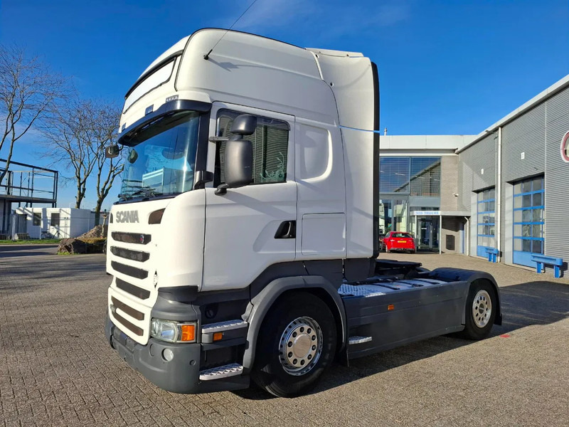 Scania R450 / GERMAN TRUCK / RETARDER / FULL-SPOILER / PARK AIRCO / LWDS / FRIDGE / AUTOMATIC / EURO-6 / 2017 - Tractor head: gambar 1 Scania R450 / GERMAN TRUCK / RETARDER / FULL-SPOILER / PARK AIRCO / LWDS / FRIDGE / AUTOMATIC / EURO-6 / 2017 - Tractor head: gambar 1